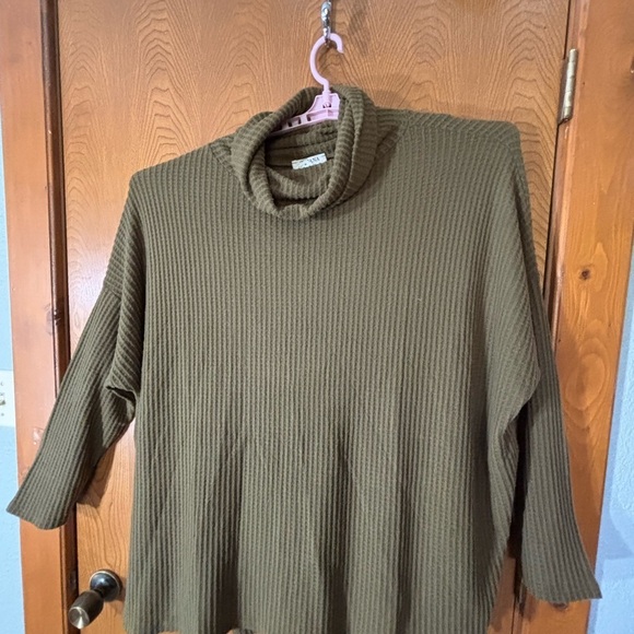 Green Cowl Neck Ribbed Sweater - Picture 1 of 12